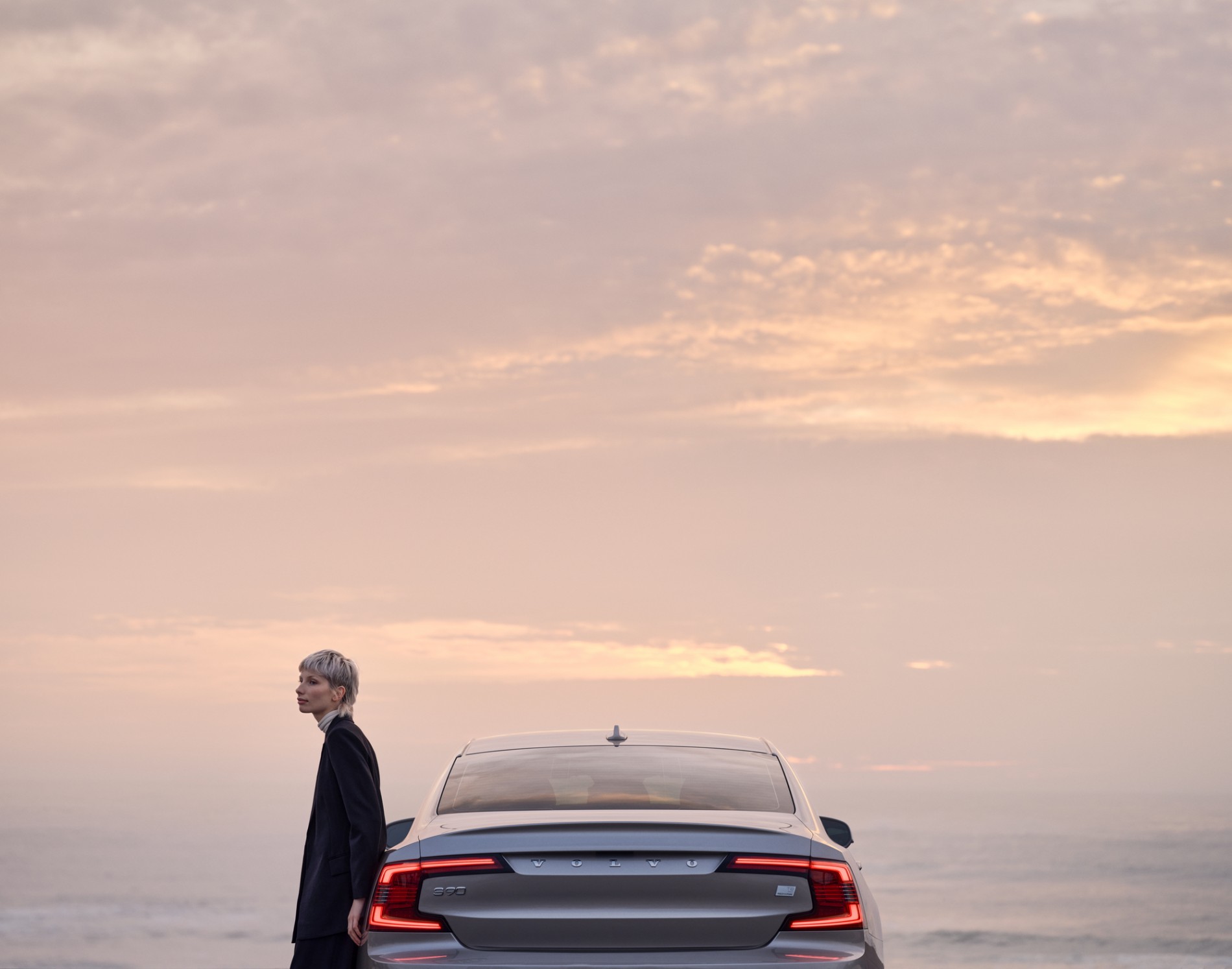 light_version-ste_803_s90_recharge_talent_1