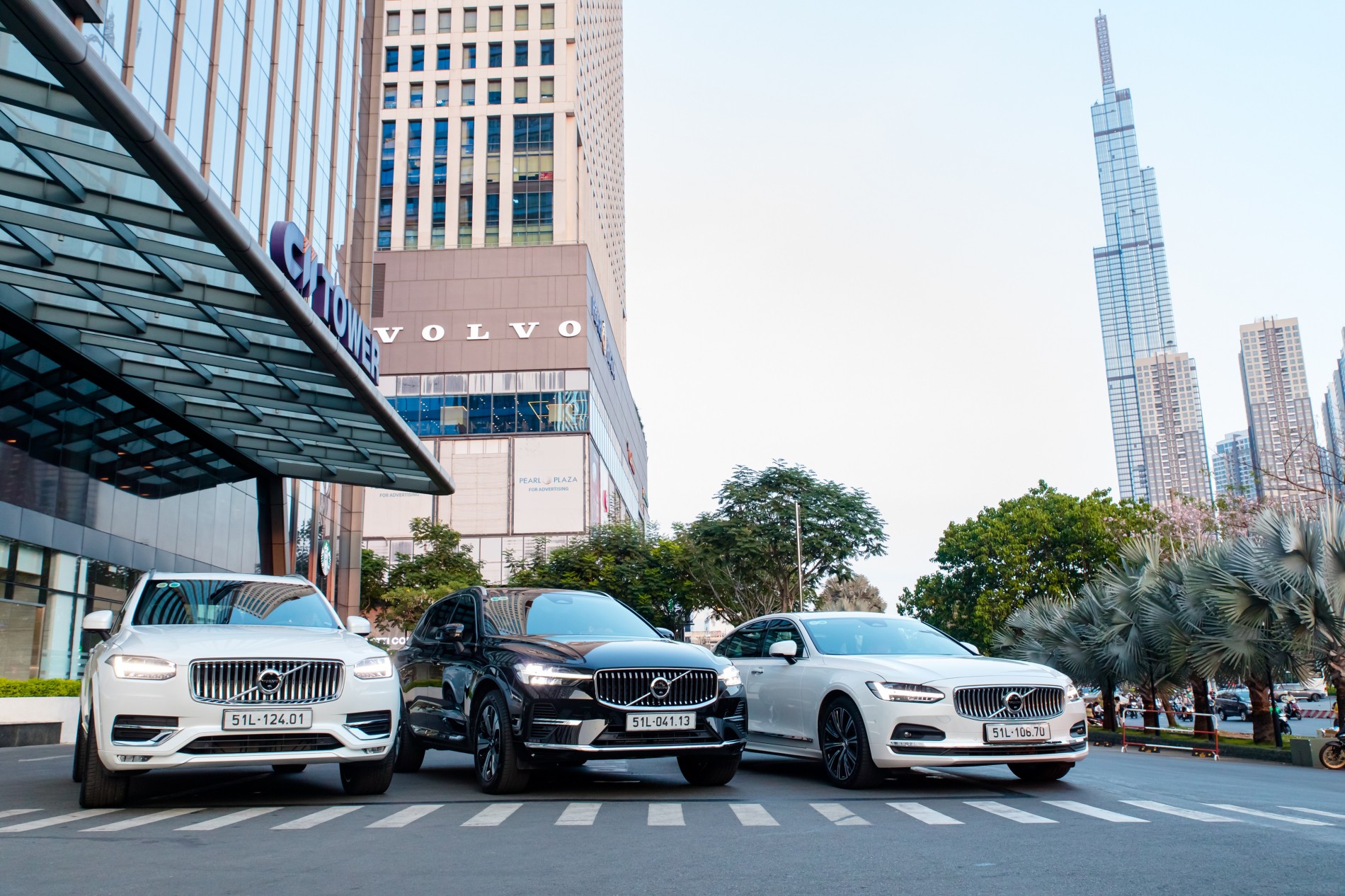 vovvo_cars_dong_sai_gon_va_landmark_81